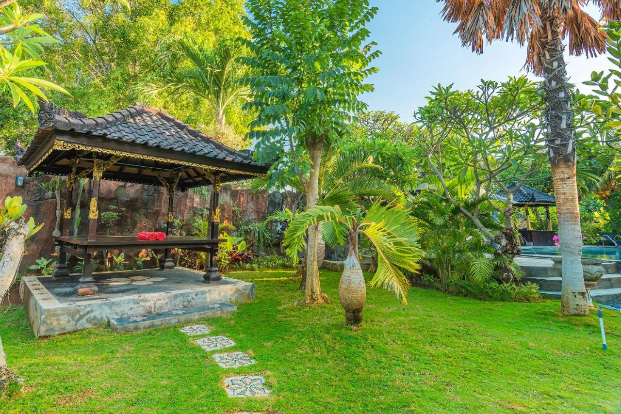 Pondok Wisata Sartaya 2 Lovina  Exterior photo